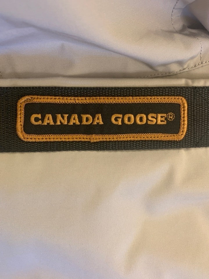 Mid - length, Level 4 Cold - resistant, Off - white and Versatile Down Jacket