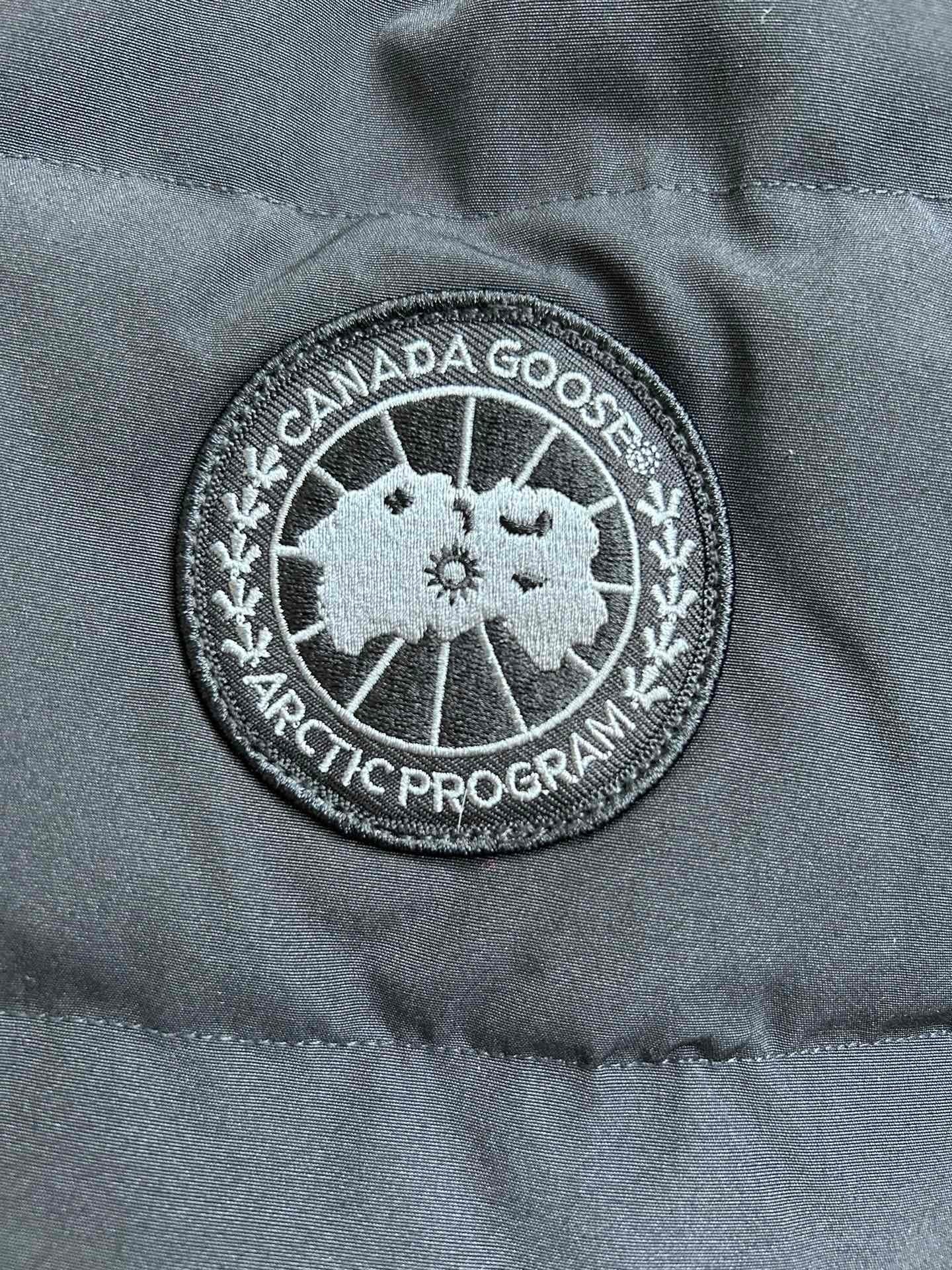 Black Mid - length Men's Down Jacket