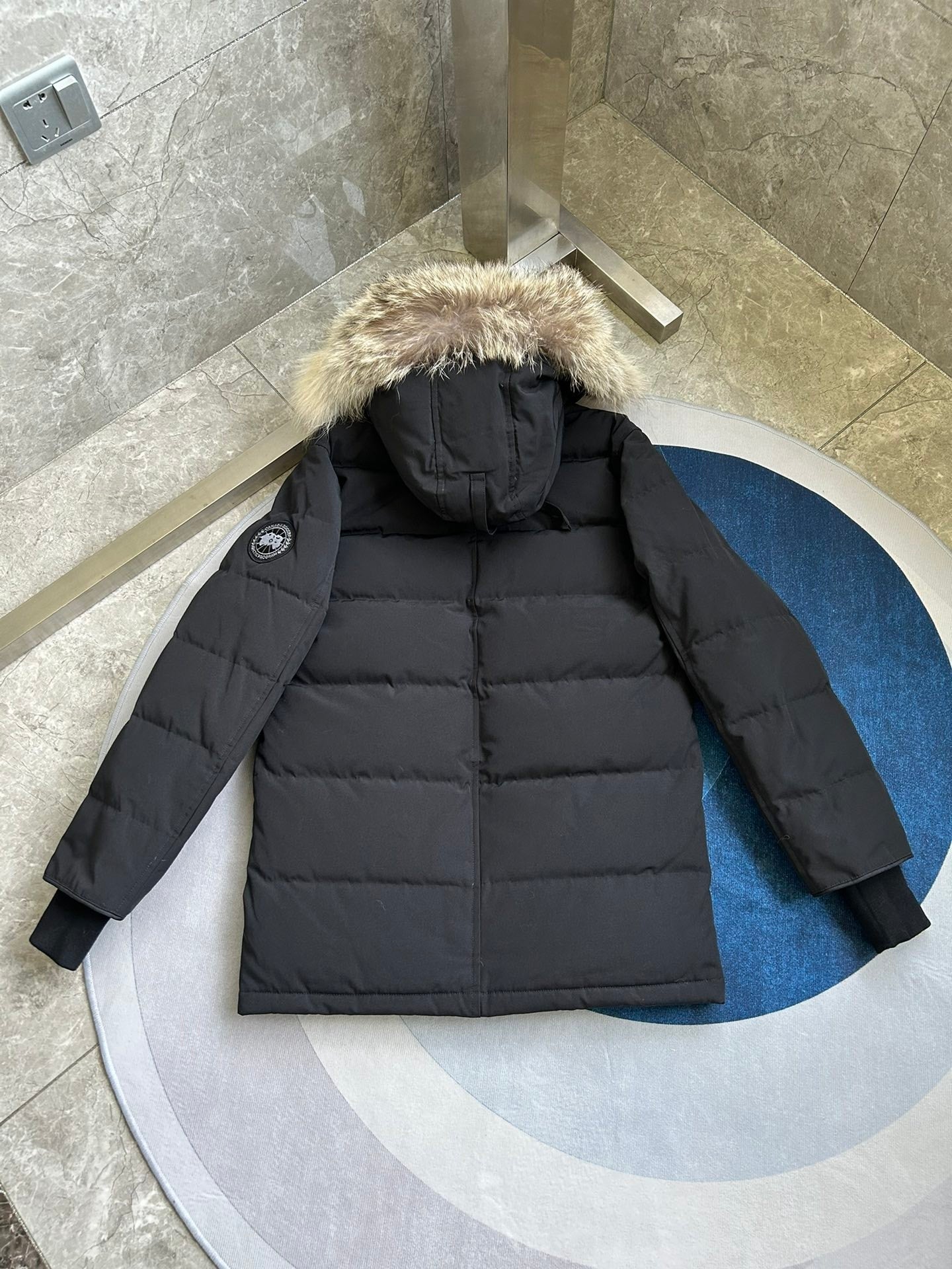 Black Mid - length Men's Down Jacket