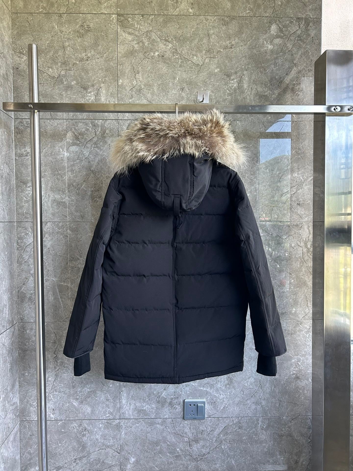 Black Mid - length Men's Down Jacket