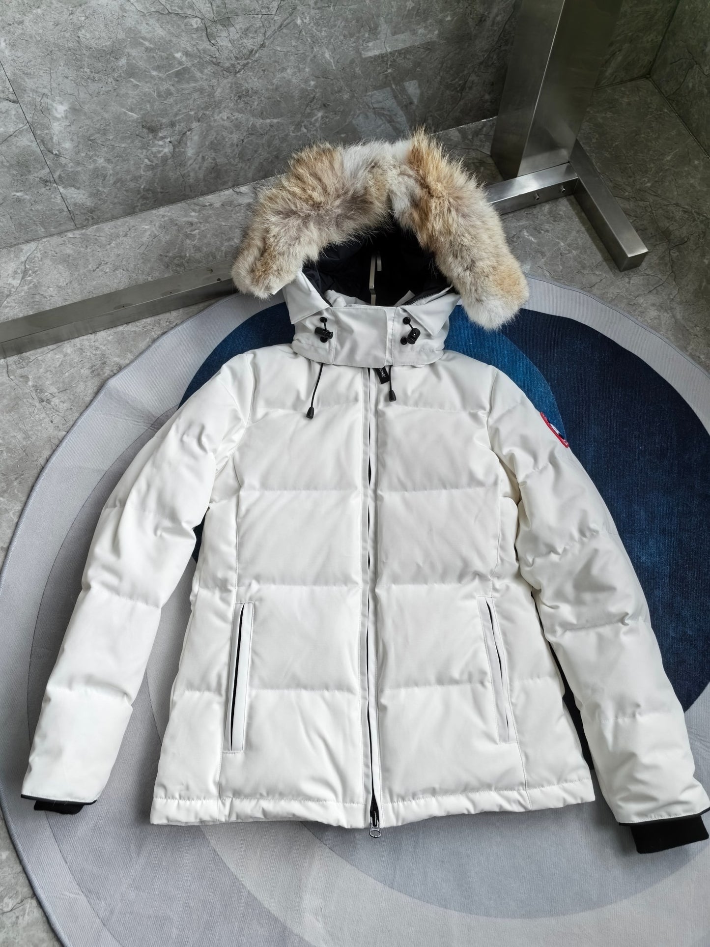 Women's White Hooded Down Jacket
