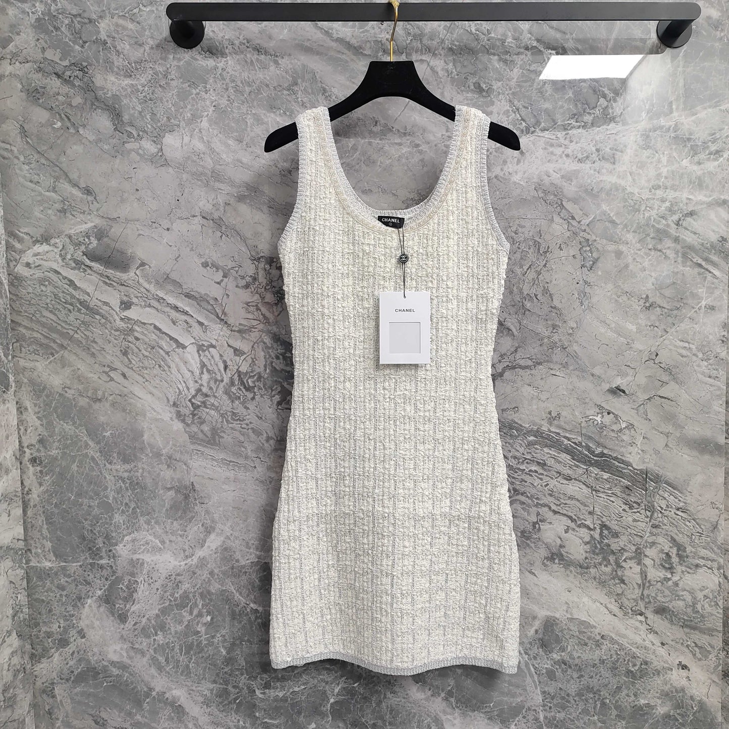 Graceful Sleeveless Dress: Beaded Waist - cinching and Slimming Knit Dress