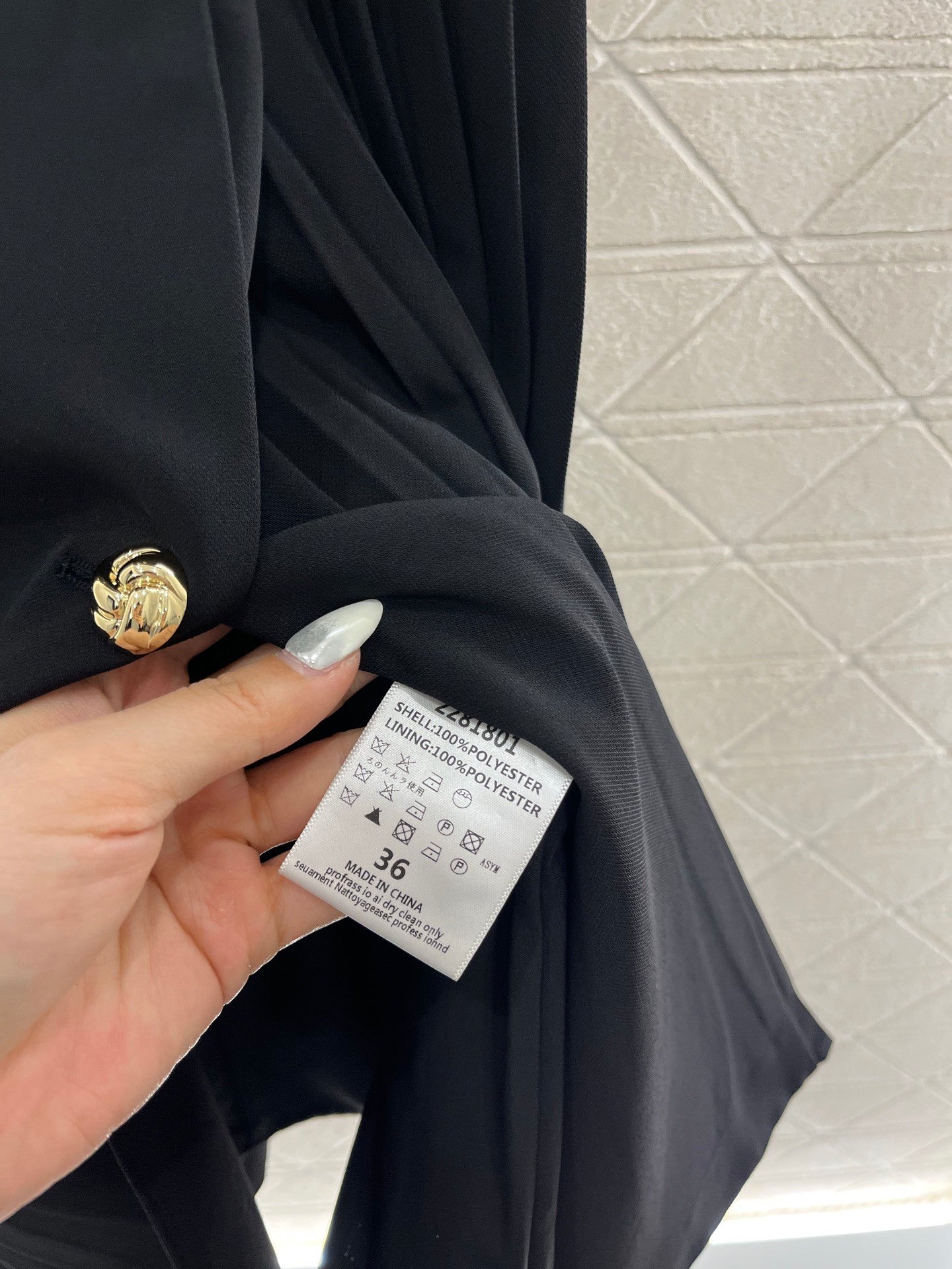 Short - sleeved belted dress made of custom - made acetate material