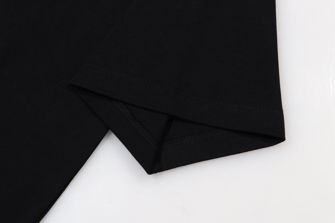 Signature Logo - Print T - Shirts: Timeless Luxury and Style