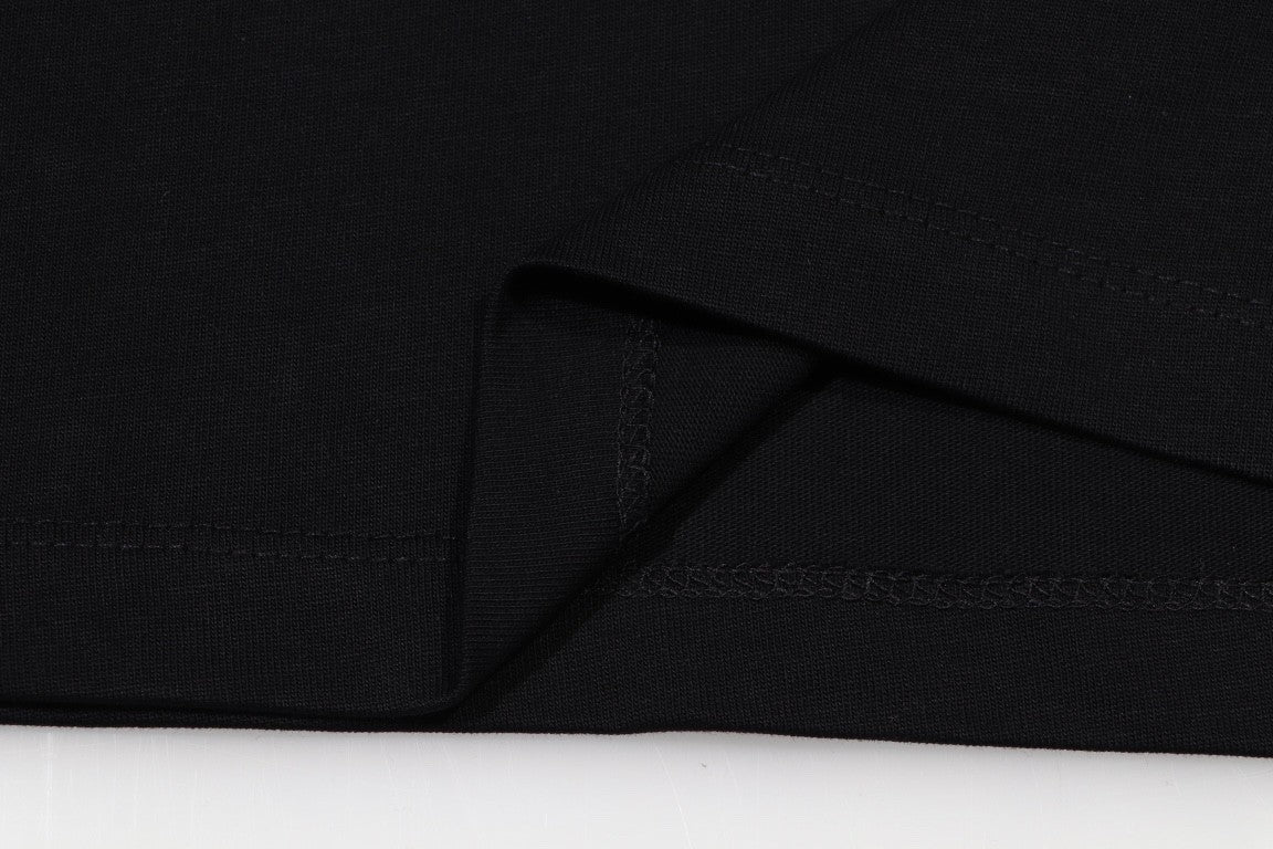 Signature Logo - Print T - Shirts: Timeless Luxury and Style