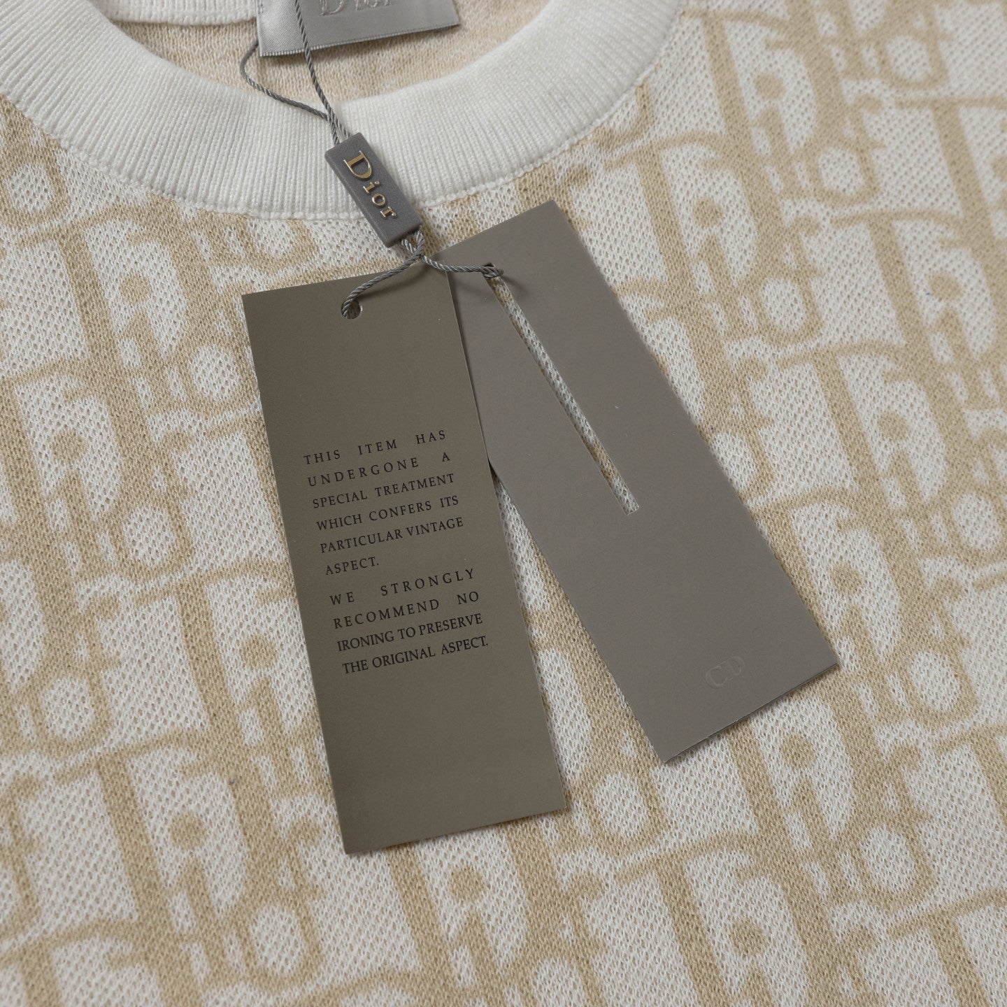 Iconic Monogram Knit T - Shirts: Luxury Meets Style