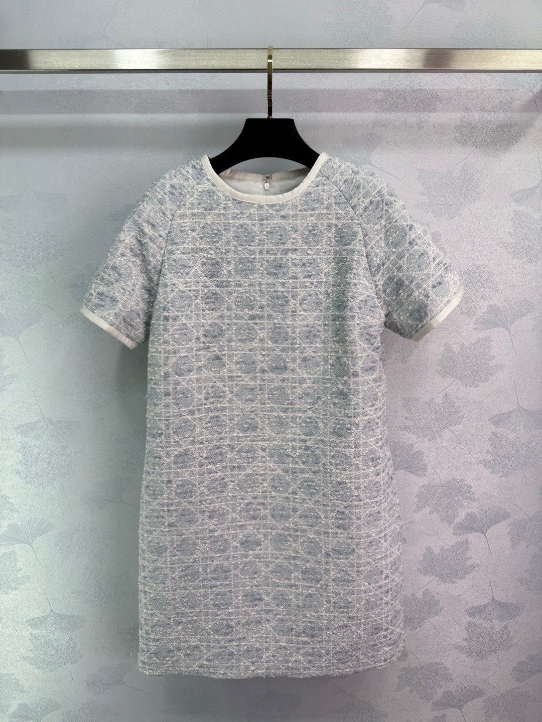 Short - sleeved tweed dress in the style of Chanel