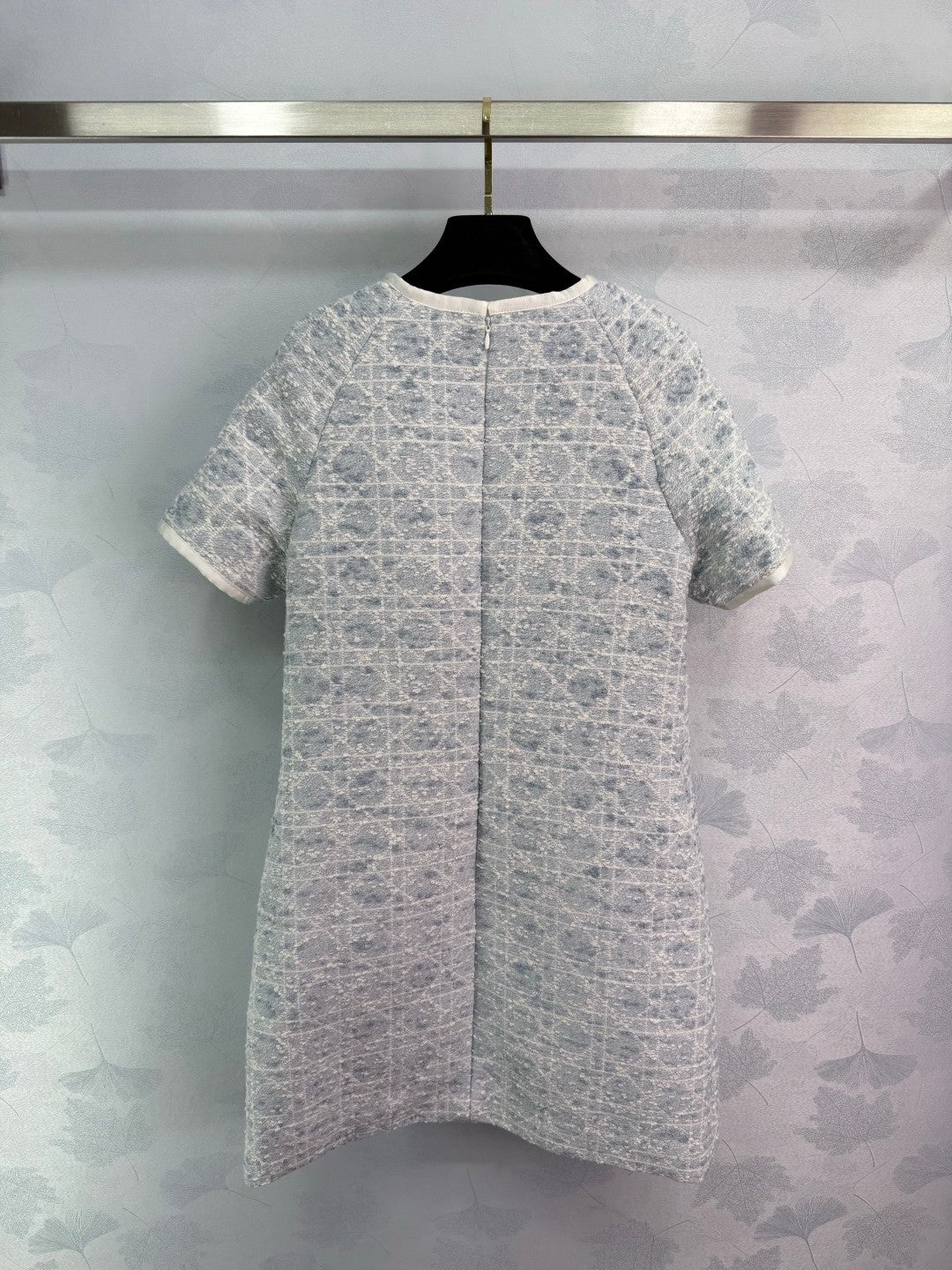 Short - sleeved tweed dress in the style of Chanel