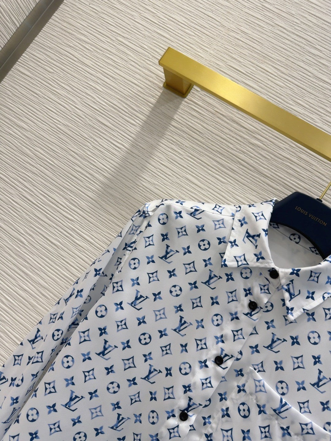 Long - sleeved Printed Logo Shirt