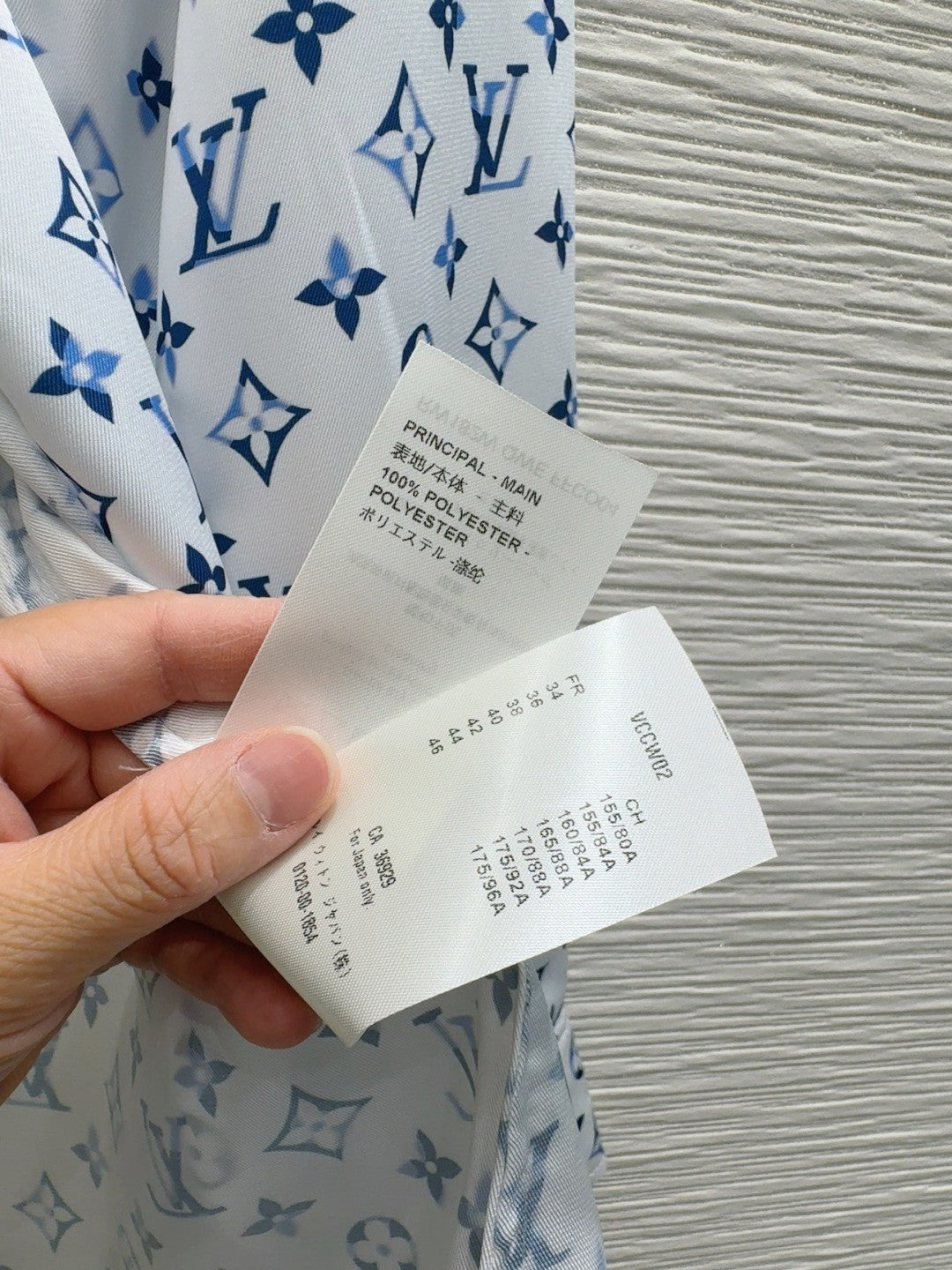 Long - sleeved Printed Logo Shirt