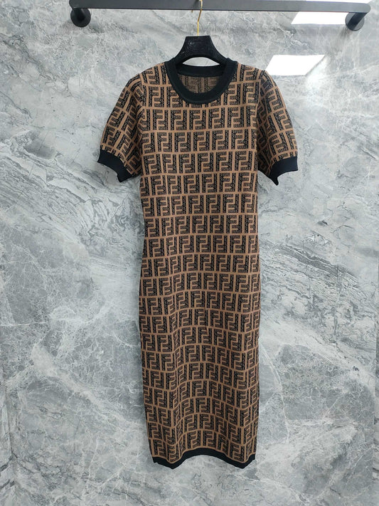 Dress with Interwoven Brown and Black Classic Double - F Pattern