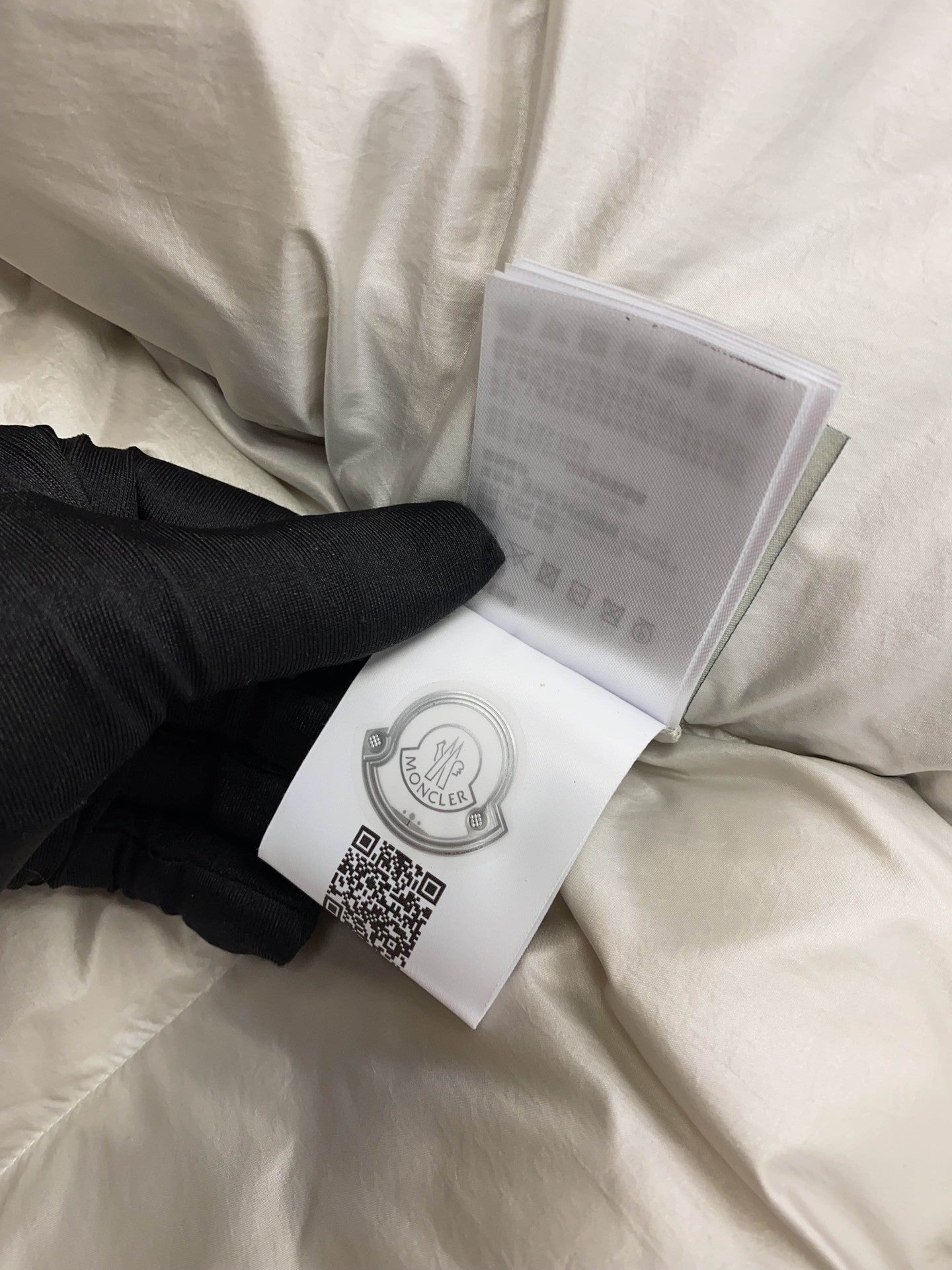 Silver  grey Women's Short  length Down Jacket