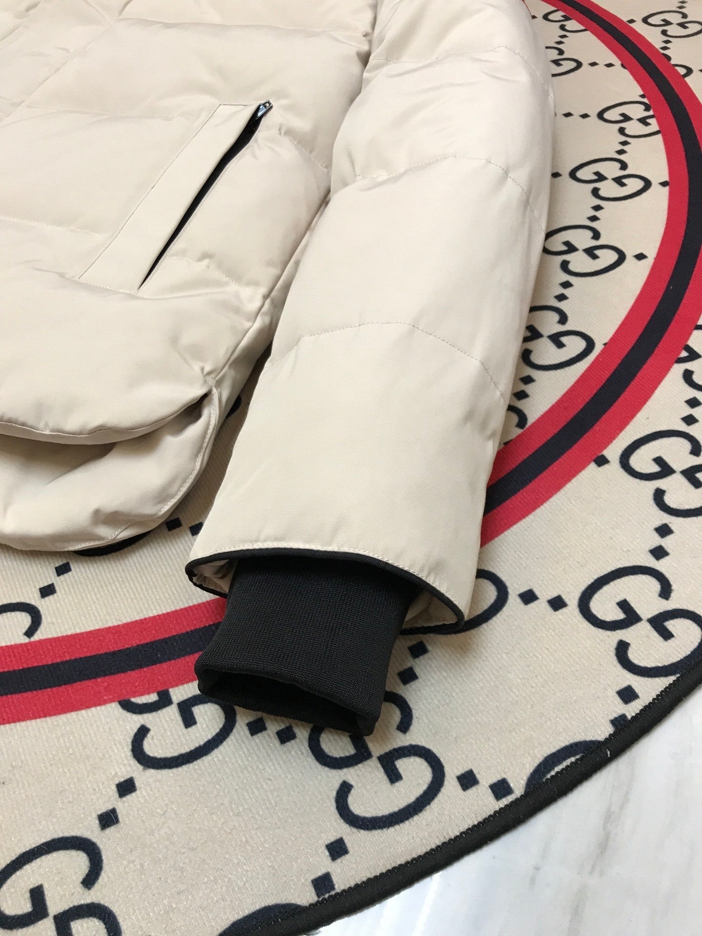 Parka down jacket unisex. short style without a fur collar.