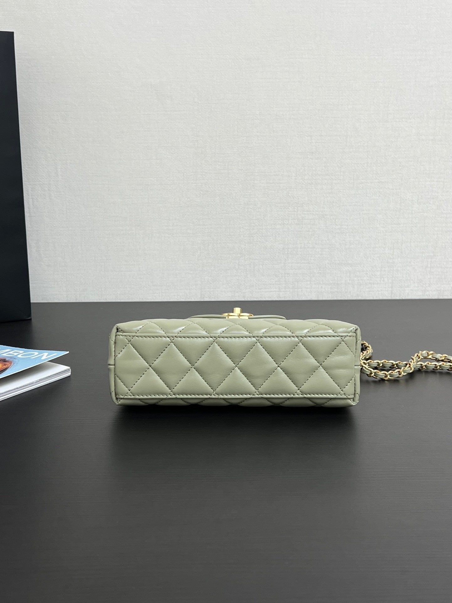 Large - sized Kelly Quilted Handbag