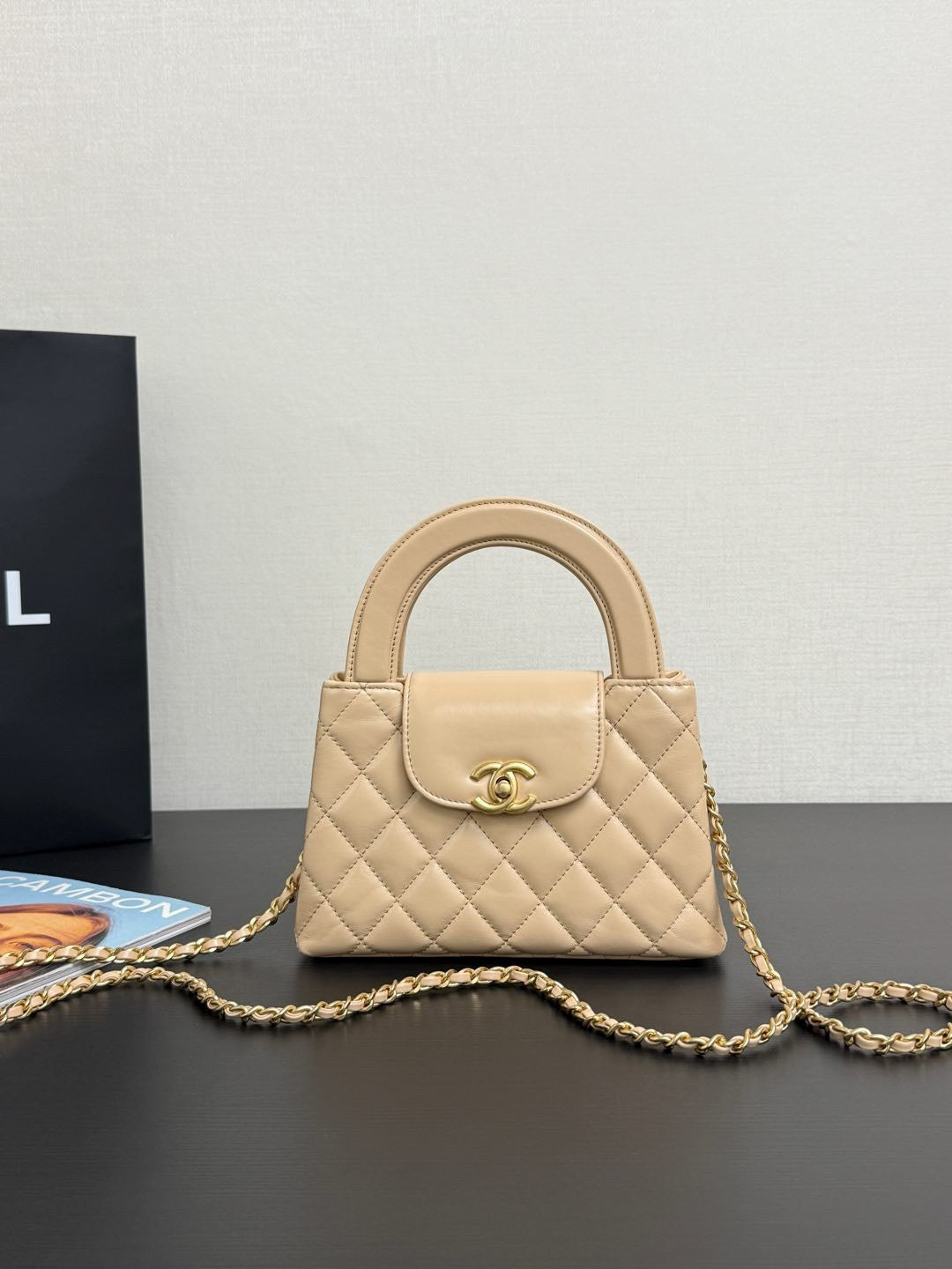 Large - sized Kelly Quilted Handbag
