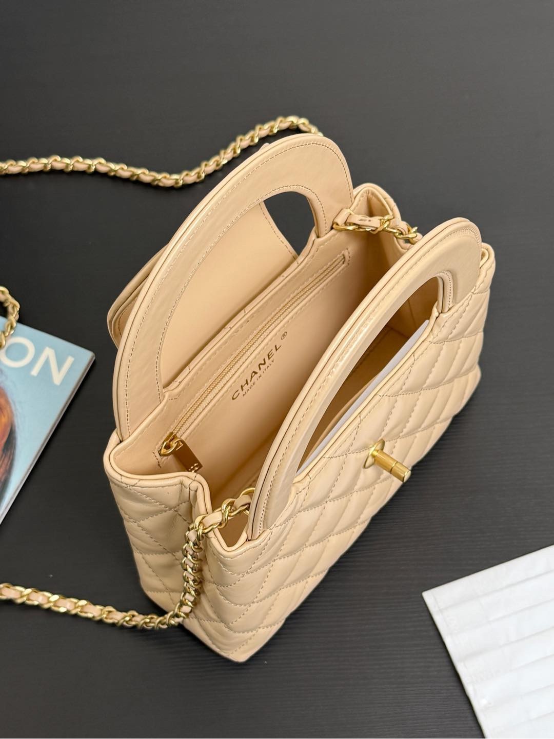 Large - sized Kelly Quilted Handbag