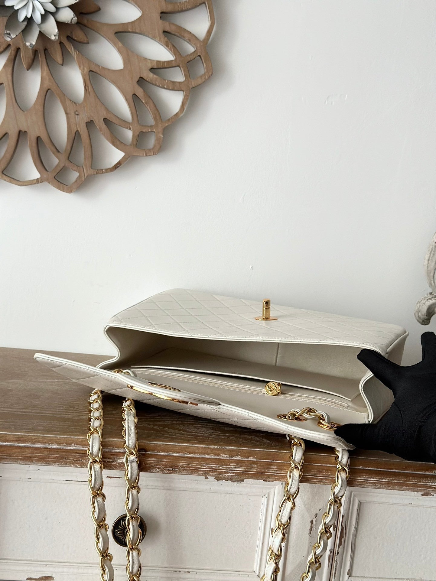 White lambskin Quilted Flap Chain Bag