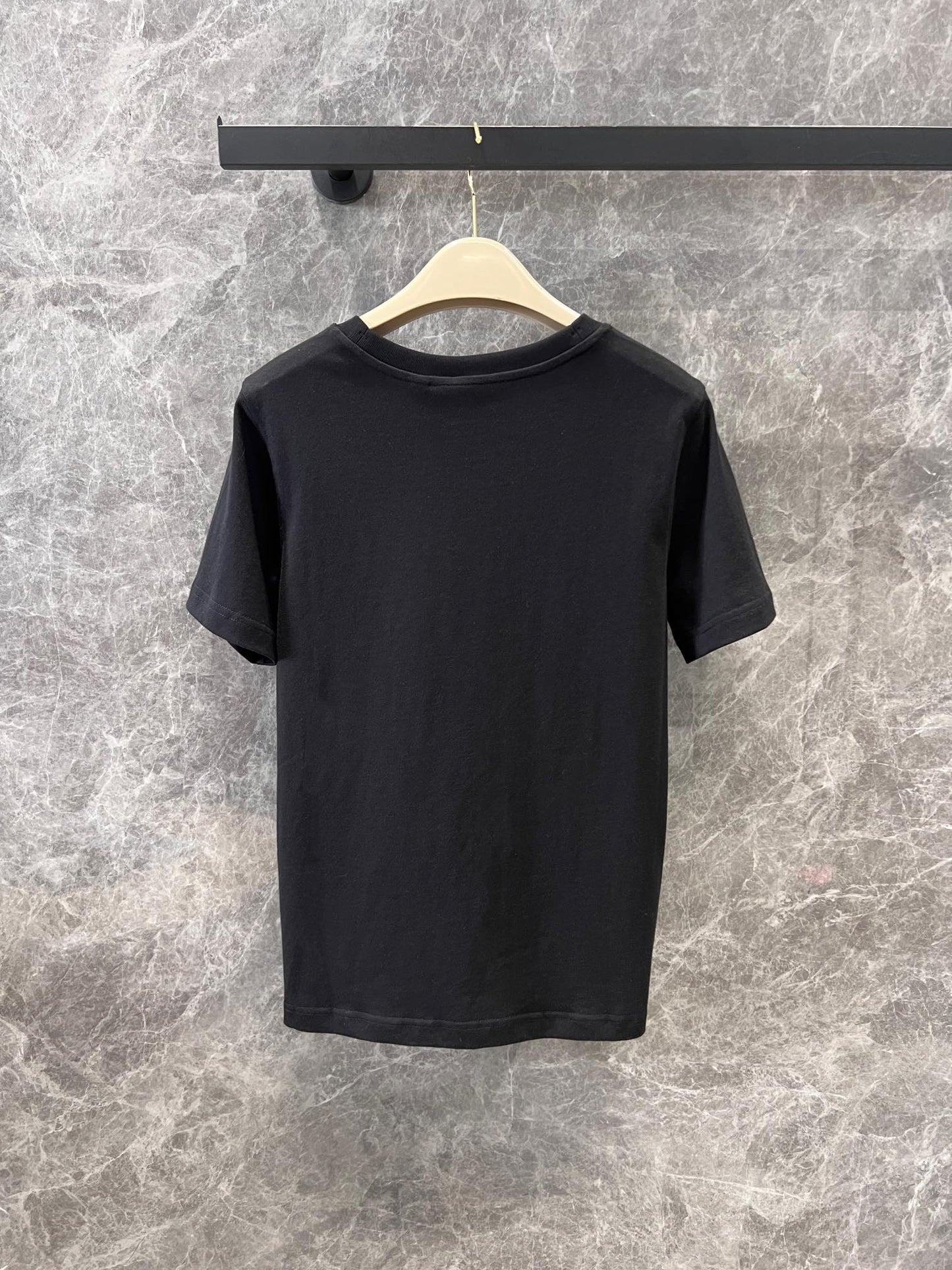 Round-neck Short-sleeved T-shirt with Knight and War Horse Embroidery