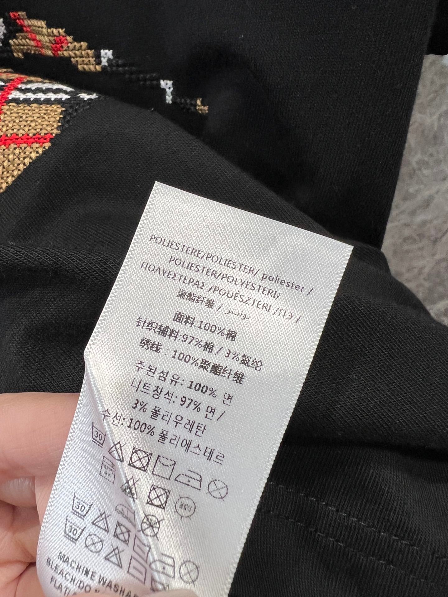 Round-neck Short-sleeved T-shirt with Knight and War Horse Embroidery