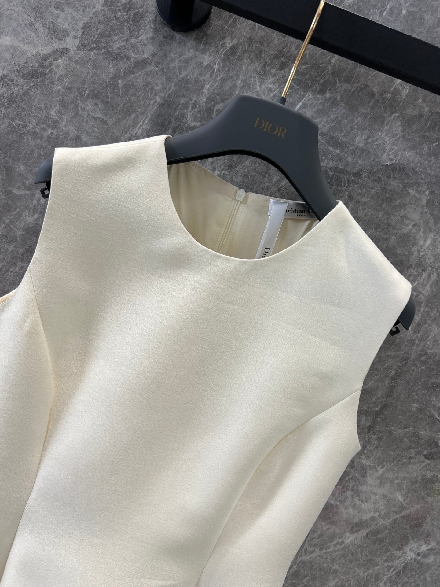 White Simple Waist  Cinching Dress