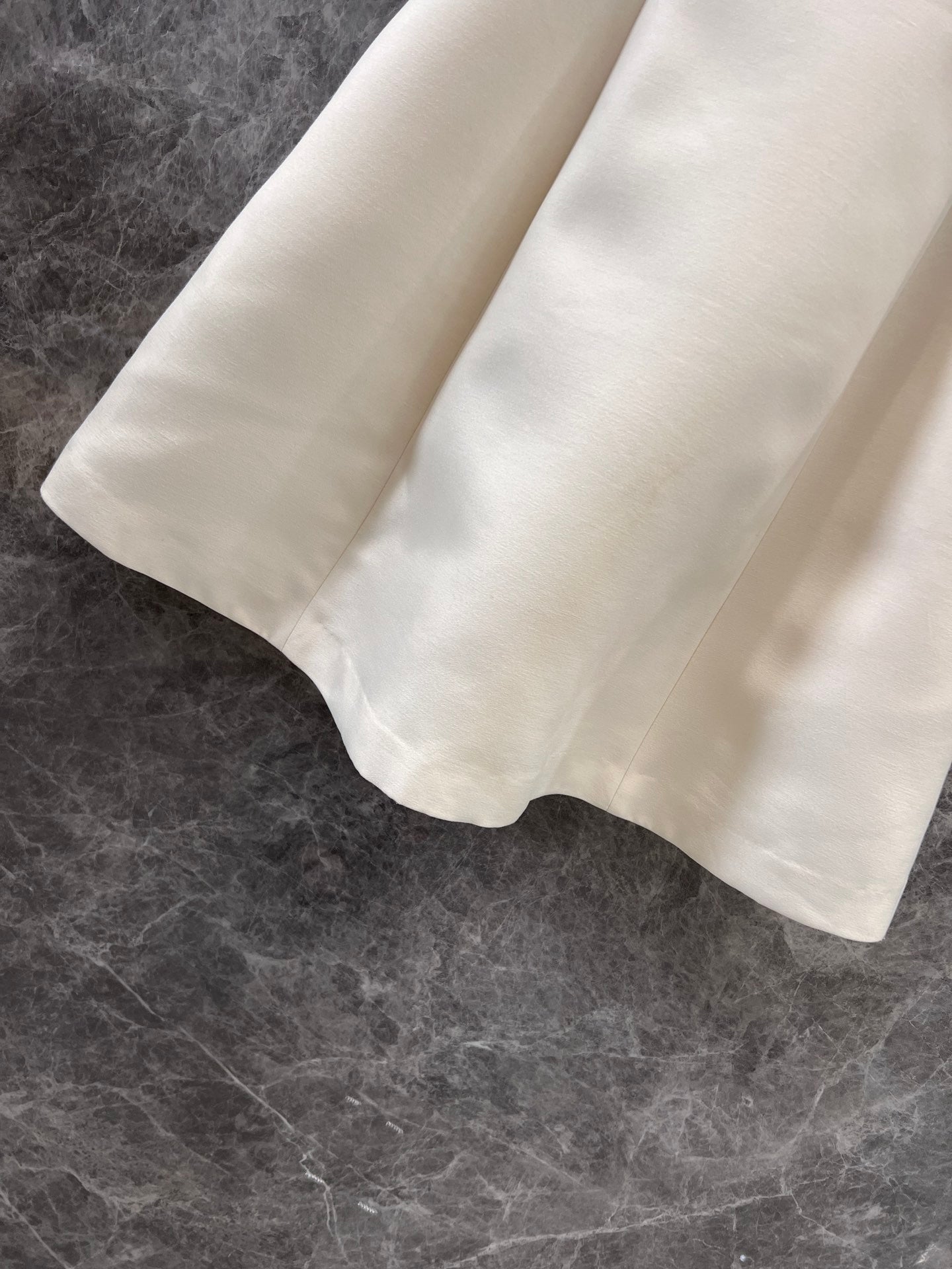 White Simple Waist  Cinching Dress