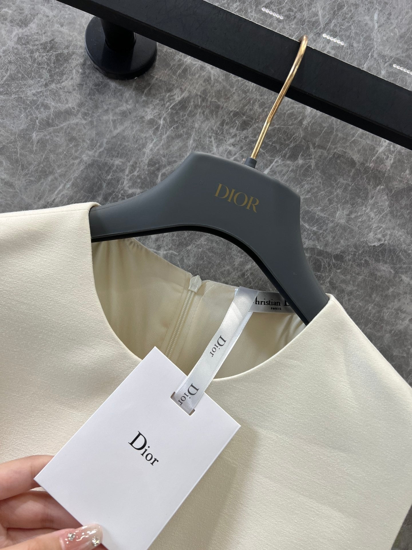 White Simple Waist  Cinching Dress