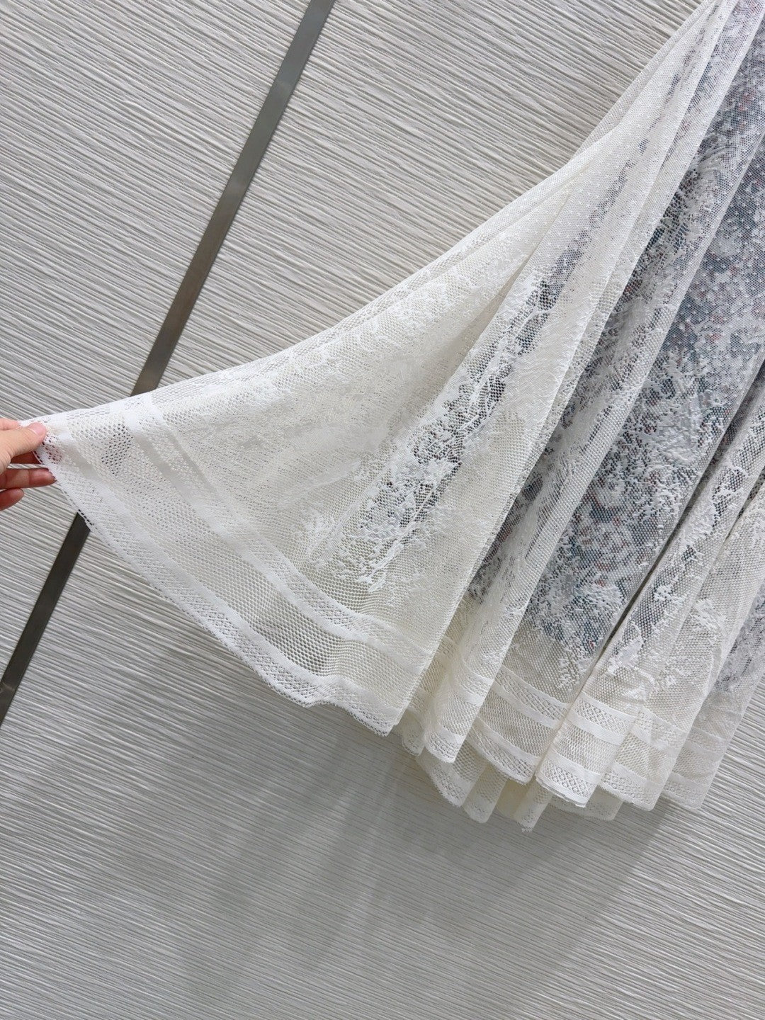 Lace Double Layered Midi Skirt