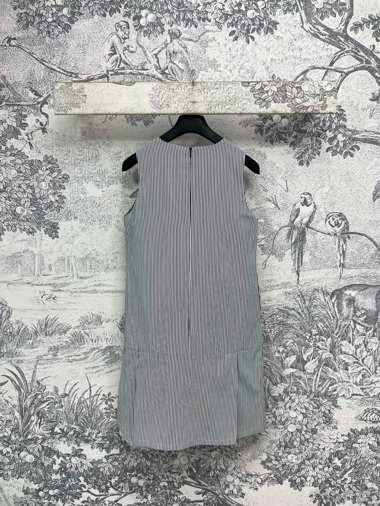 Striped sleeveless dress