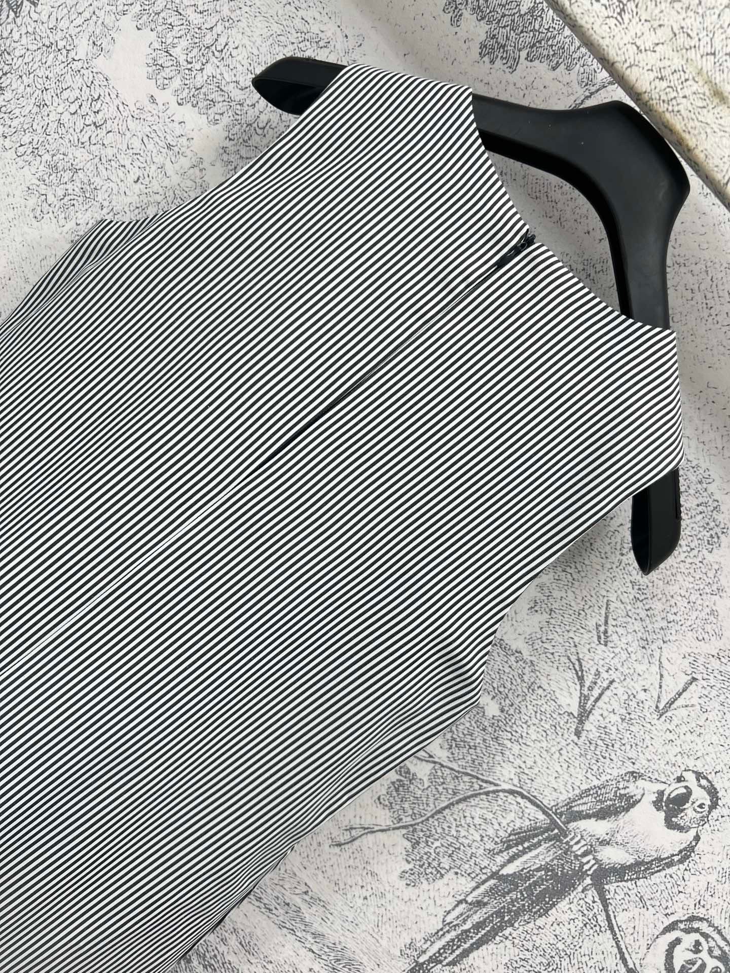 Striped sleeveless dress