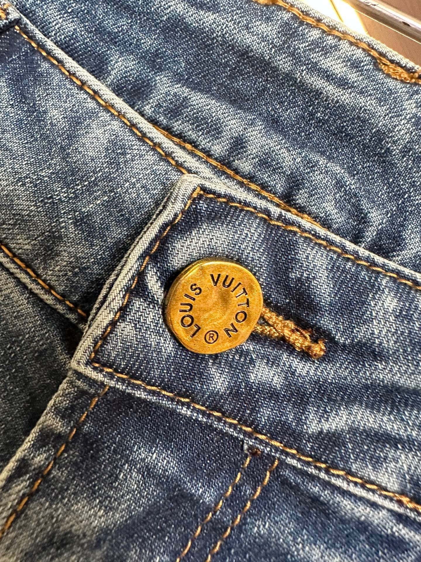 Blue Denim Jeans with Checkered Pocket Detail