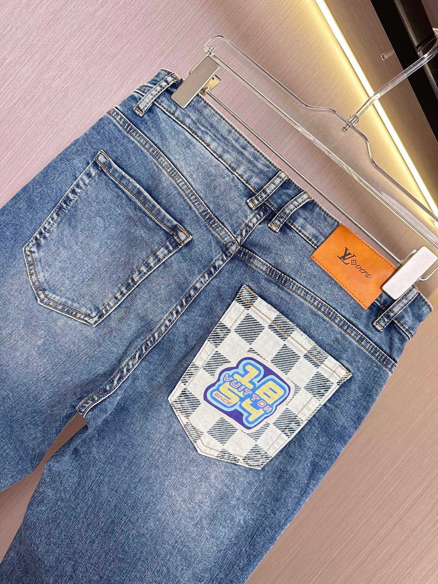 Blue Denim Jeans with Checkered Pocket Detail