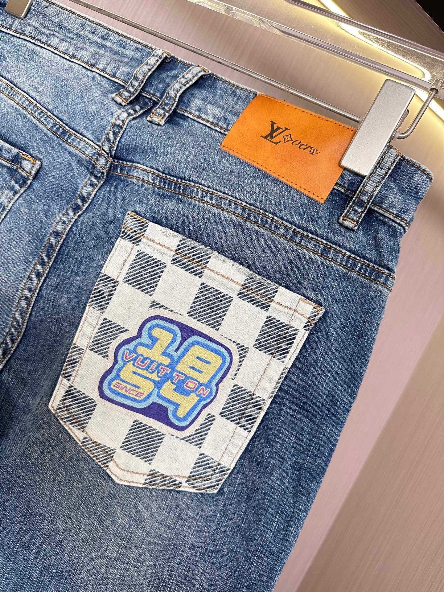 Blue Denim Jeans with Checkered Pocket Detail